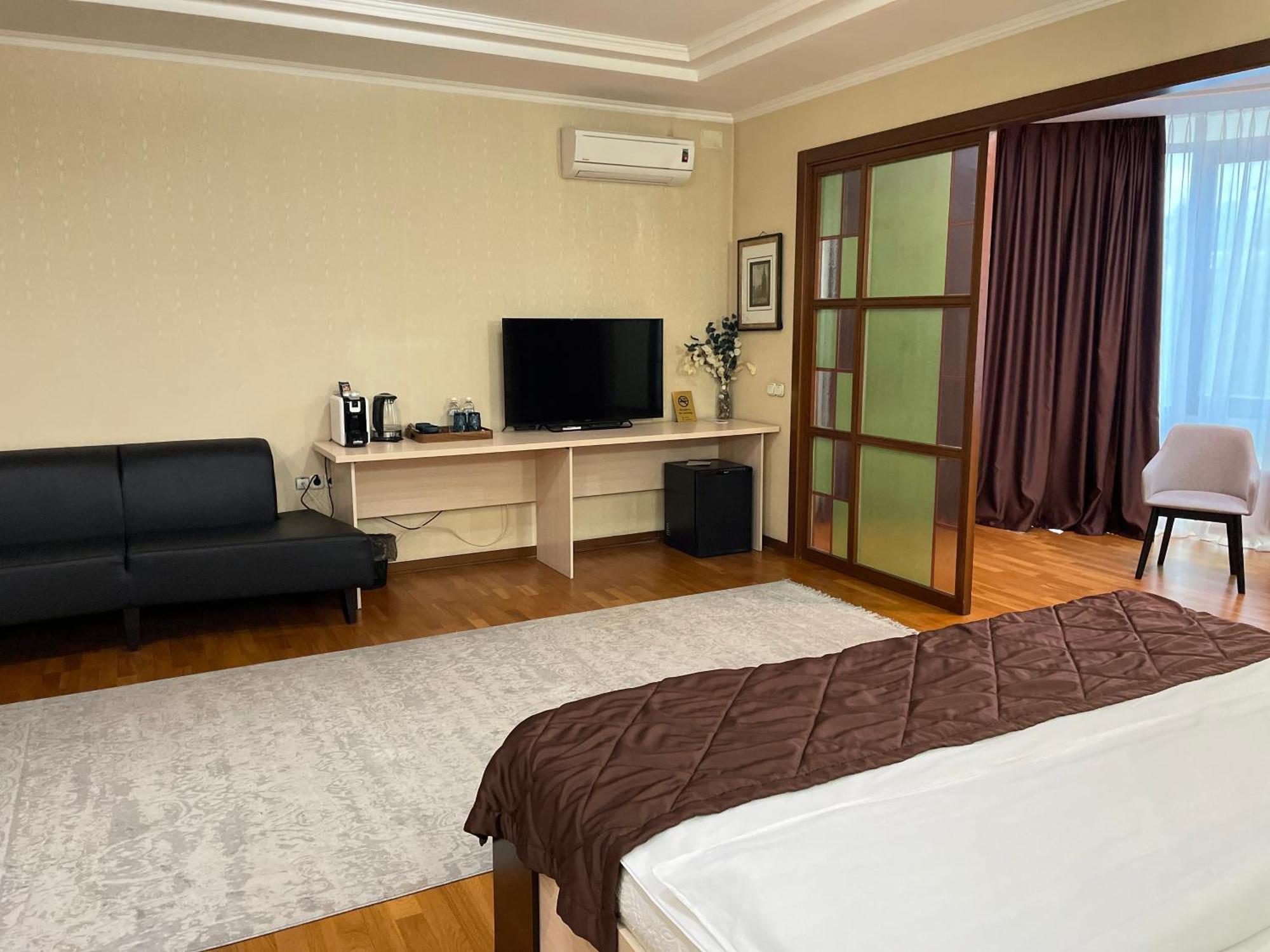 Apartment 5 Ałma Ata Zewnętrze zdjęcie