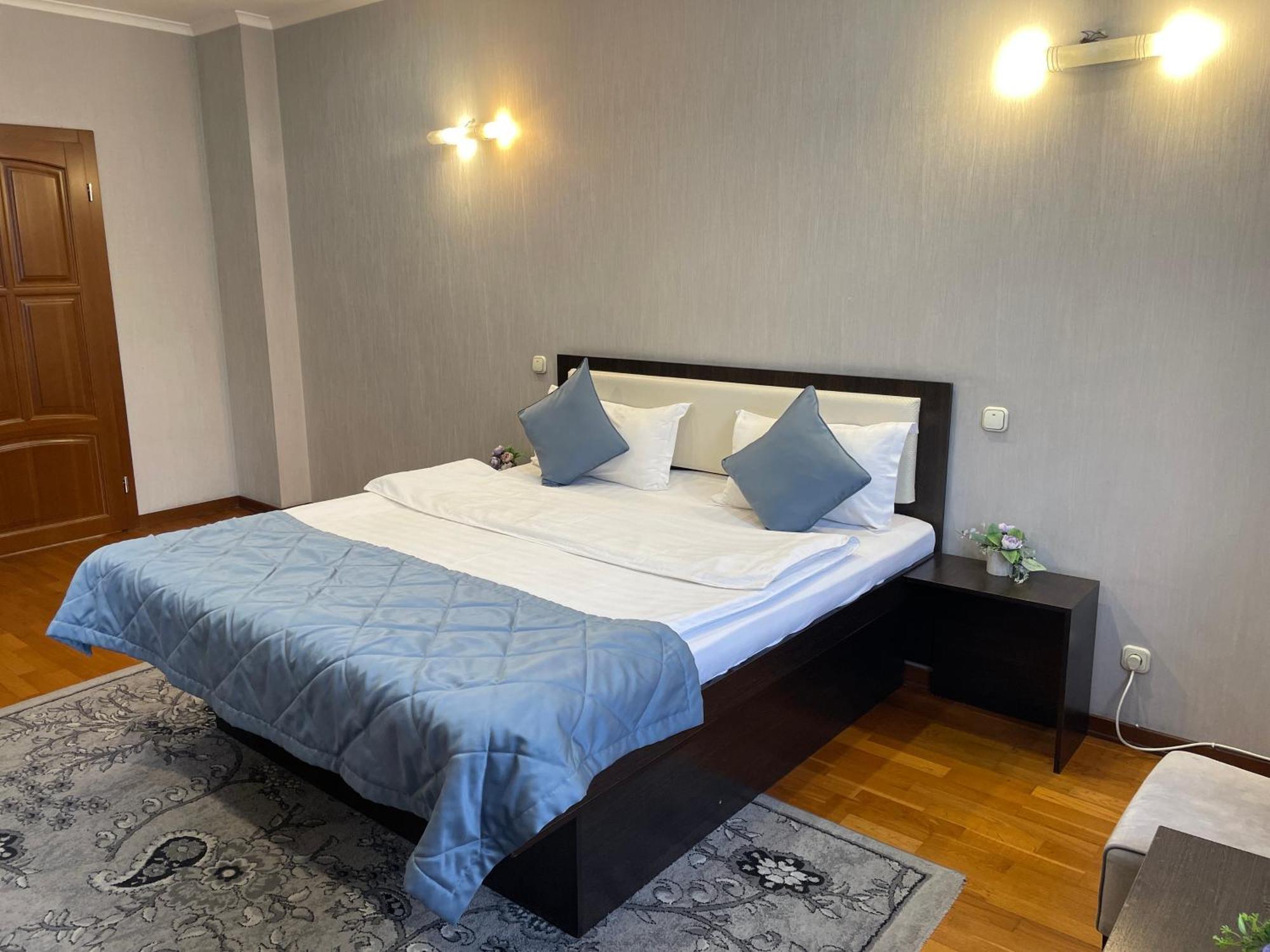 Apartment 5 Ałma Ata Zewnętrze zdjęcie